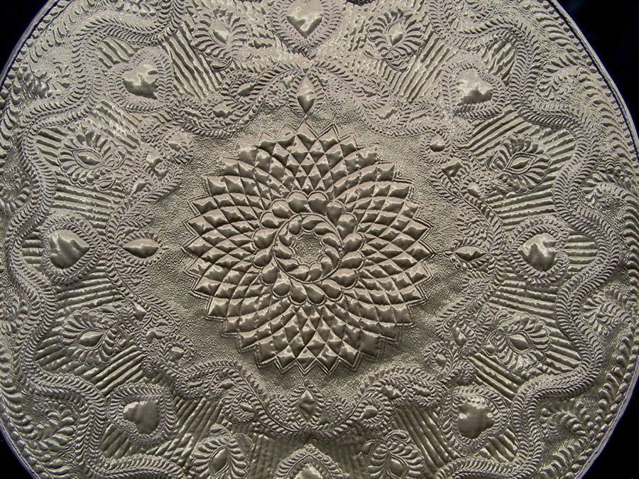 Splendor in the Round quilt detail